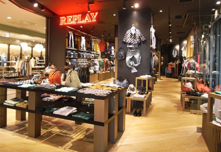 LED lighting project Case: Replay flagship store in Sanlitun Beijing
