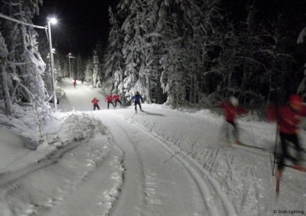 LED svietidlá osvetlujú lyžiarske dráhy v Nórsku