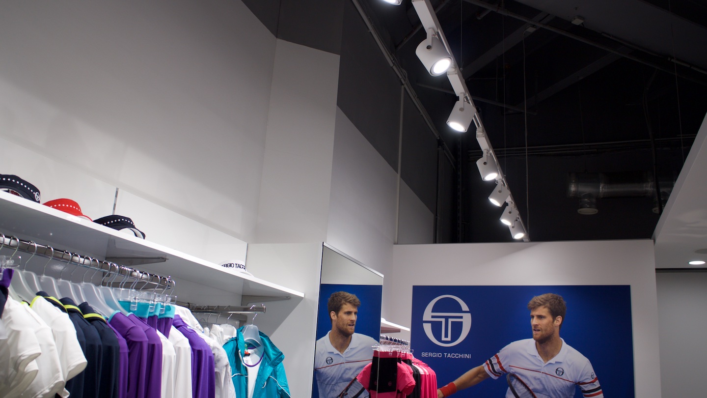 SERGIO TACCHINI STORE