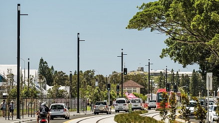 Smart city roka aj vďaka HESS modulárnym stožiarom