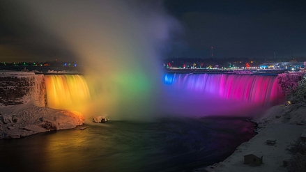 Neo konzoly rozžiarili Niagarské vodopády