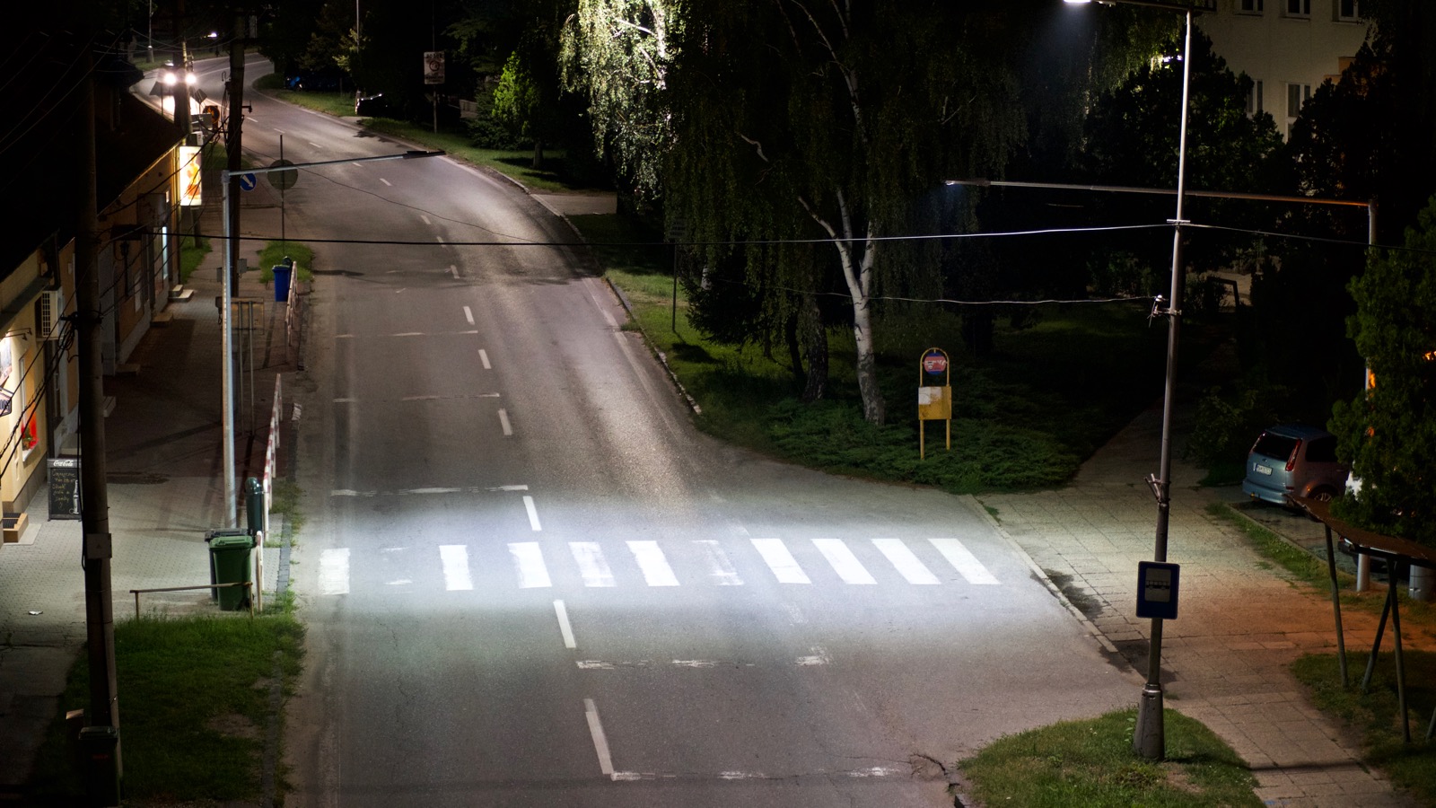 Safety lighting for crosswalks