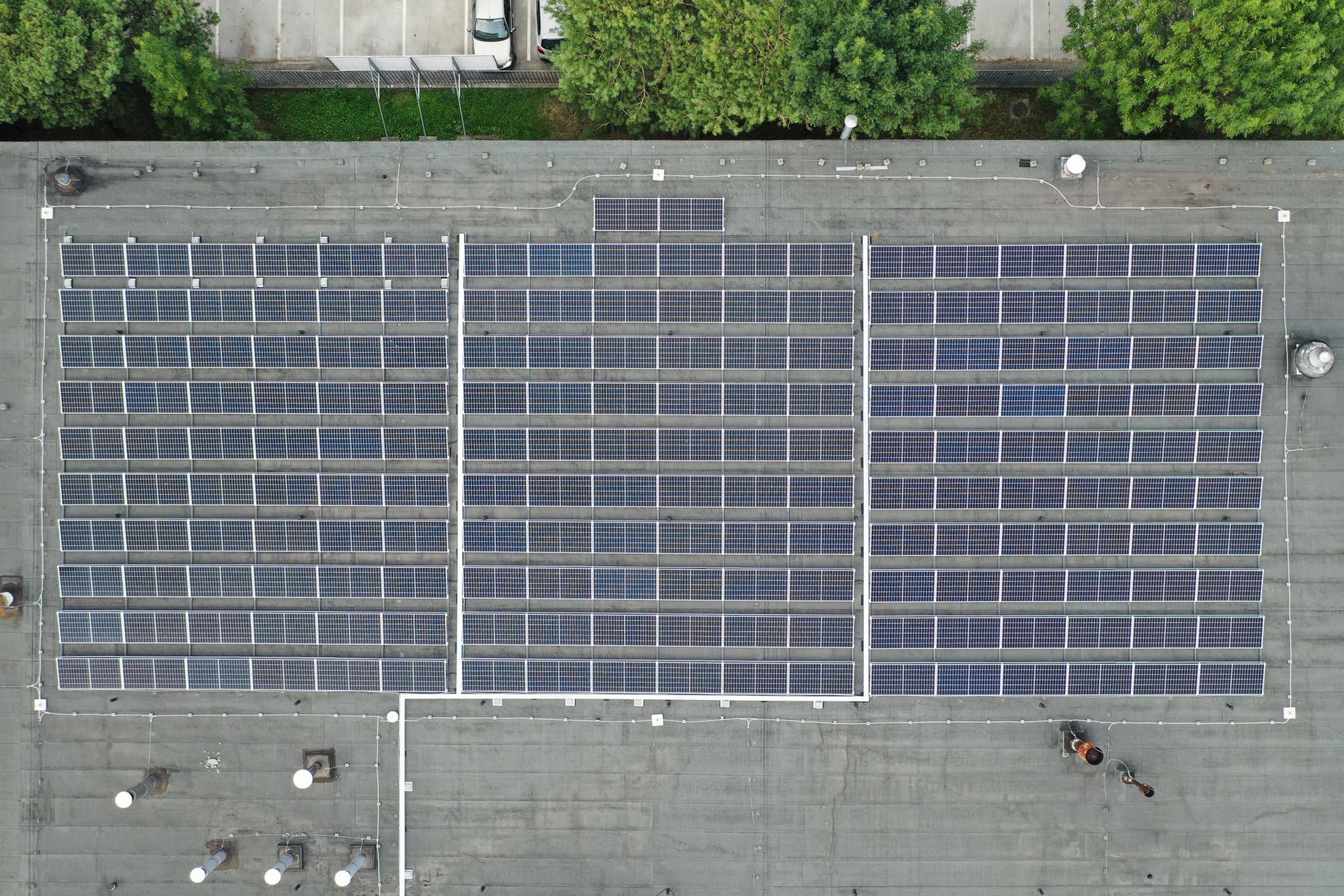 Komplexná realizácia 82,81 kWp fotovoltického systému