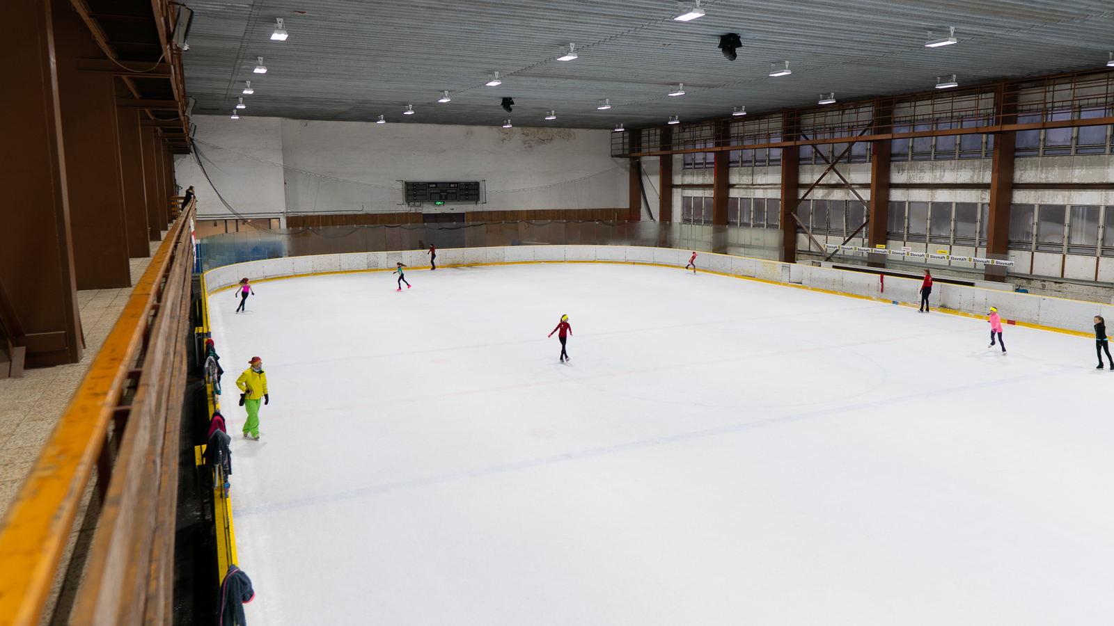 LED lighting modernization in the training hall of hockey stadium